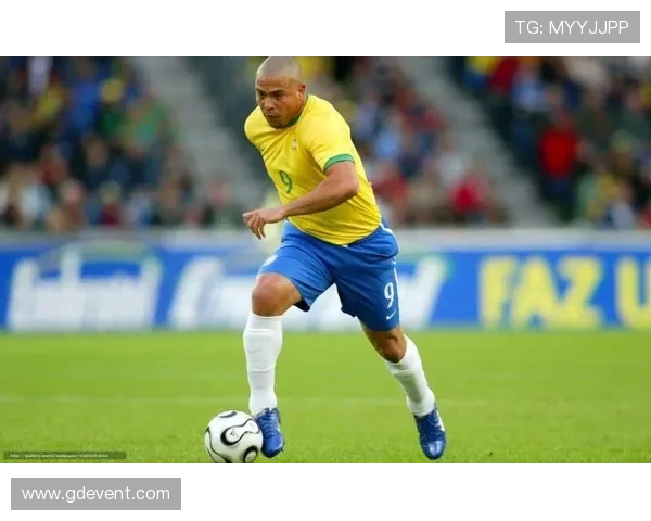 奥赖利近期状态成焦点世界杯首发位置仍存巨大悬念持续引发各界热议